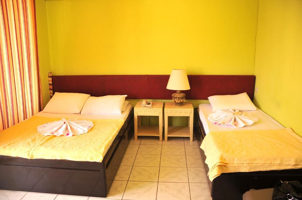 Sun Kiss Hotel Side Quarto foto